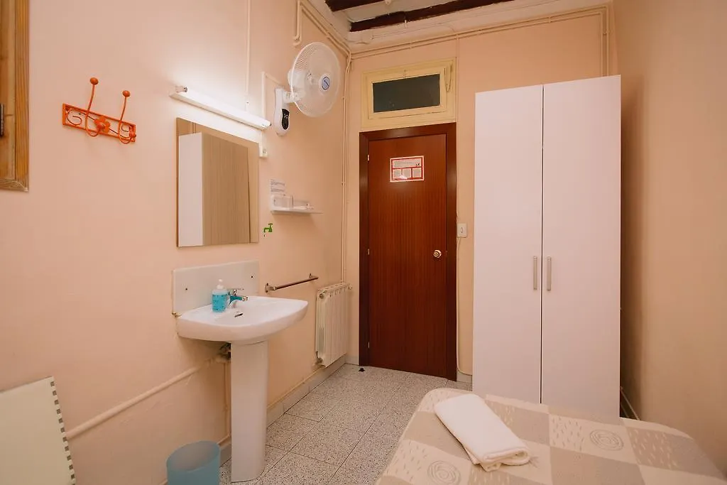 ** Pensión Pension Norma Barcelona España